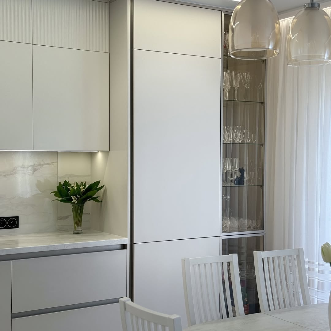 Классическая белая кухня